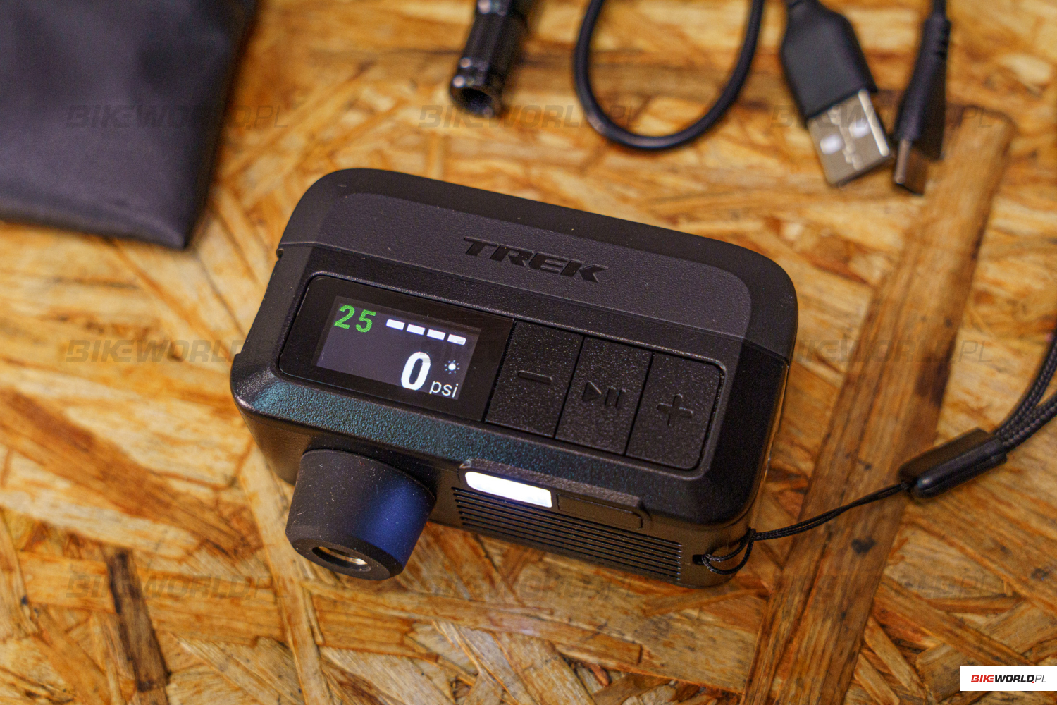 Test: Kompaktowa pompka elektryczna Trek Air Rush – warto mieć ją w kieszeni!