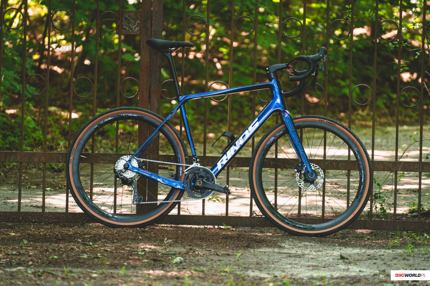 Galeria: Carbonowy gravel Rinos Sandman 6.0 (2026)