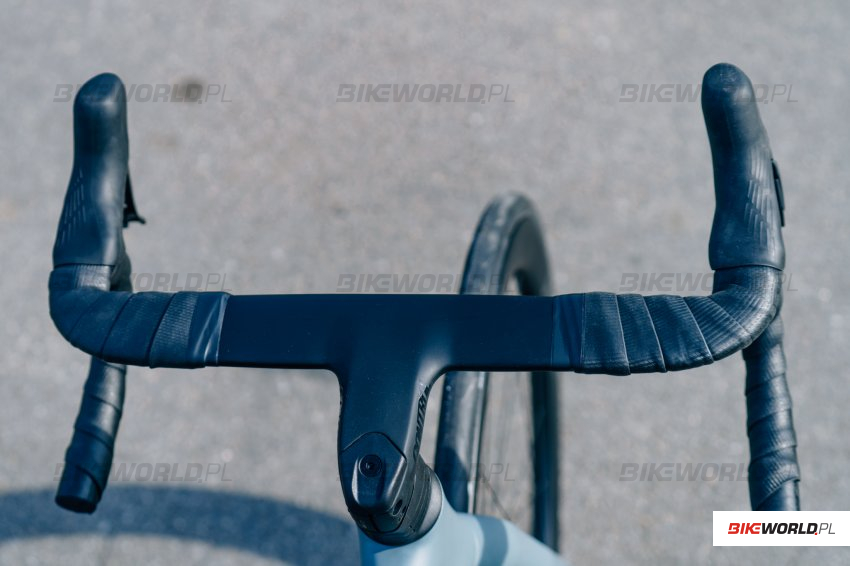 MMR Adrenaline 30 Carbon 105 Di2