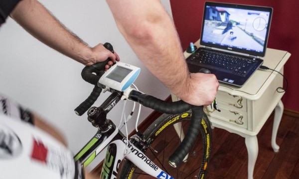 Zdjęcie do artykułu: Pościgaj się na ekranie - test Tacx i-Vortex