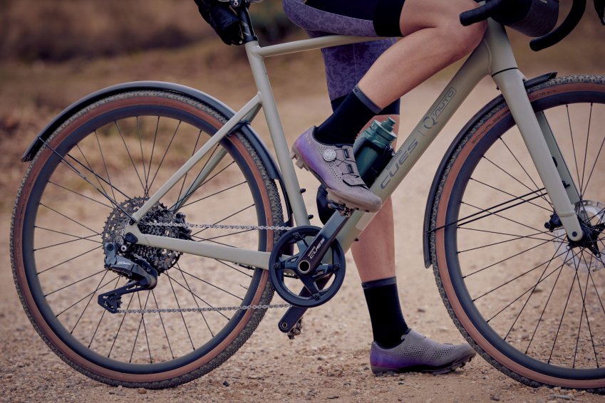 Shimano Cues Di2 z technologią Q-Auto