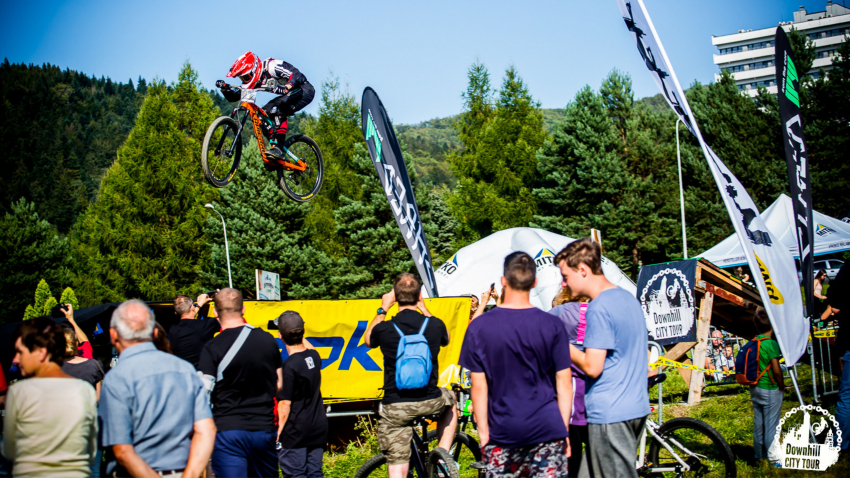 Zdjęcie do artykułu: Doka Downhill City Tour w Krynicy–Zdrój!