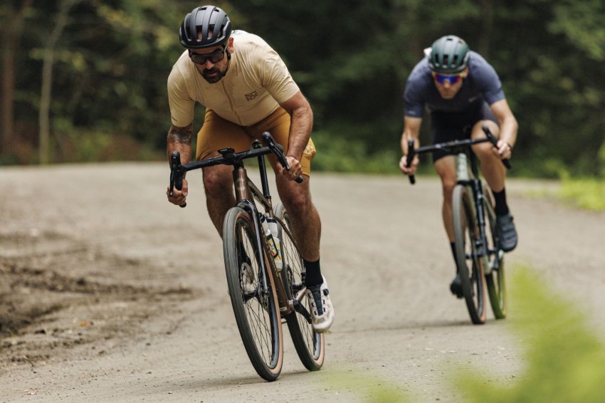 Zdjęcie do artykułu: Nowy Cannondale Topstone CAAD – aluminiowy gravel na każdą trasę! (2027)