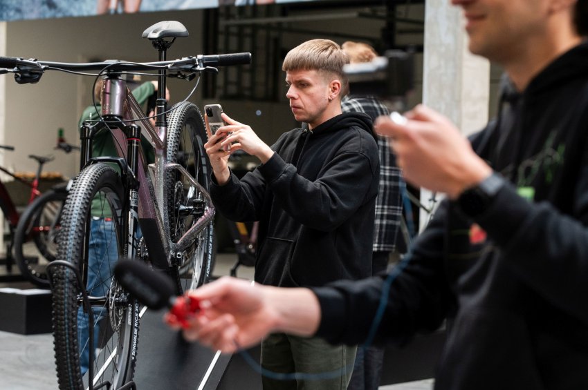 Zdjęcie do artykułu: Video: Rowery KROSS 2026 - prezentujemy nowości polskiej marki!