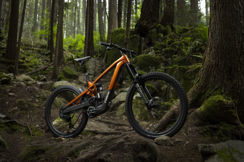 Zdjęcie do artykułu: Trek Slash+: premierowe e-MTB enduro z lekkim wspomaganiem