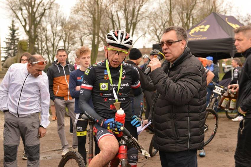 Zdjęcie do artykułu: Marek Konwa zwycięża na "Kaczmarku MTB"