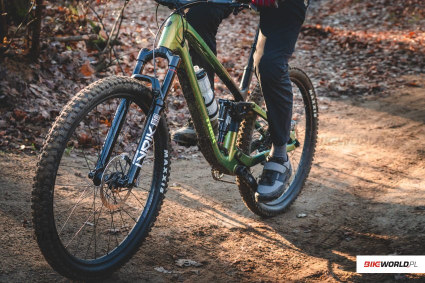 Zdjęcie do artykułu: Video Test: Trek Fuel EX 9.8 Eagle 90 - świetna trailówka! (2026)