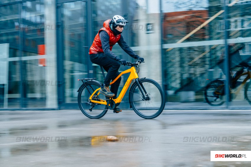 Zdjęcie do artykułu: Test: Velo de Ville Revo-C – lekki i szybki elektryk do miasta!