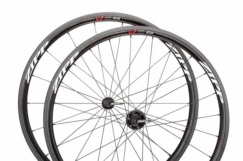 Zdjęcie do artykułu: Zipp 202 i 303 Disc z osiami thru axle