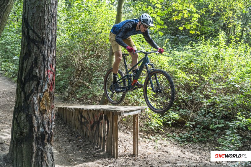 Zdjęcie do artykułu: Video Test: Trek Top Fuel 9 – wszechstronna trailówka z krótkim skokiem!