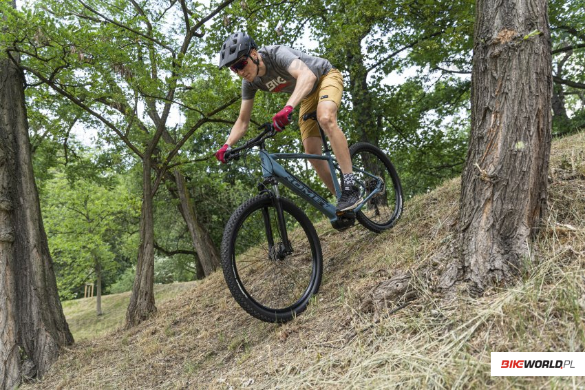 Zdjęcie do artykułu: First Ride: Niedrogi górski e-bike - Romet E-Rambler