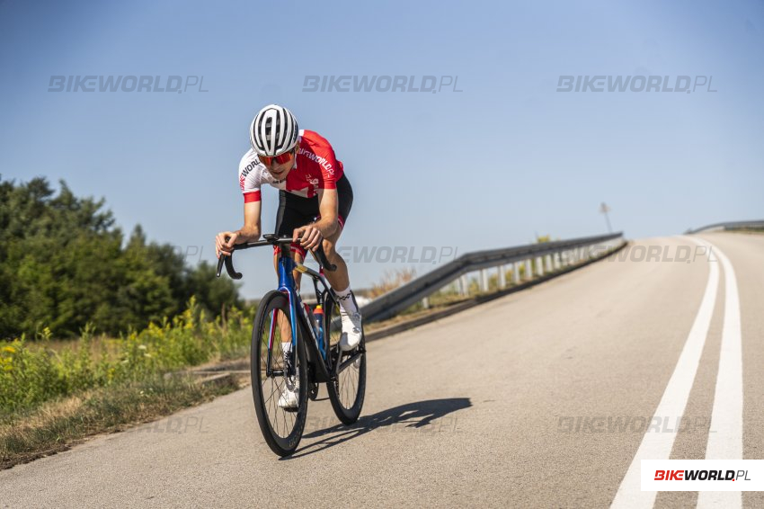 Zdjęcie do artykułu: Test: Nowy Trek Madone SLR 7 (2025) - aerodynamika i lekkość!