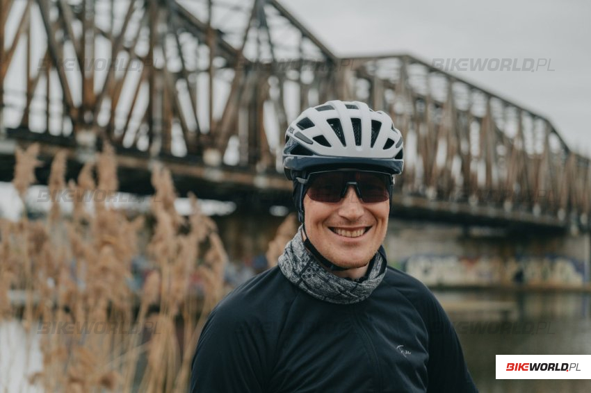 Zdjęcie do artykułu: Test: Uvex I-volute MIPS – wszechstronny kask rowerowy na szosę i gravela!