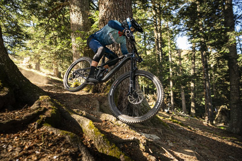 Zdjęcie do artykułu: Nowy Giant Reign: wszechstronne enduro (2023)