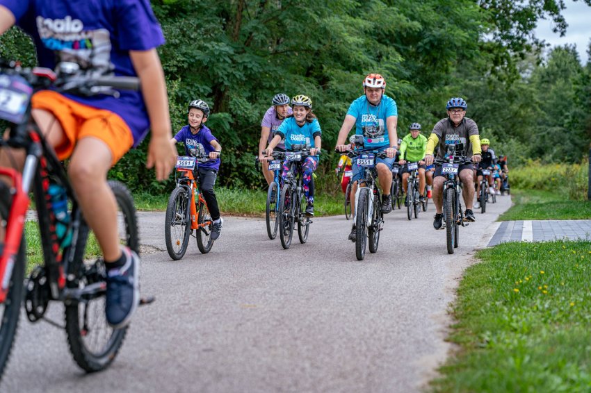 Zdjęcie do artykułu: Małopolska Tour 2026: Dwa dni rowerowych emocji na Pustyni Błędowskiej