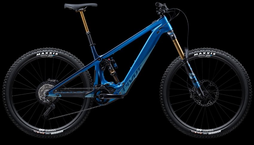 nowy-e-enduro-pivot-shuttle-lt-2023