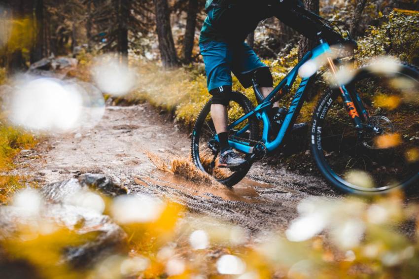 Zdjęcie do artykułu: Nowy trailowy Canyon Neuron CF i e-bike ON