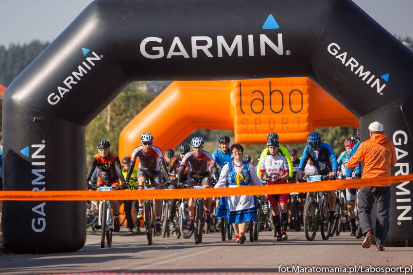 Zdjęcie do artykułu: Tłumy na starcie Garmin MTB Series w Stężycy!