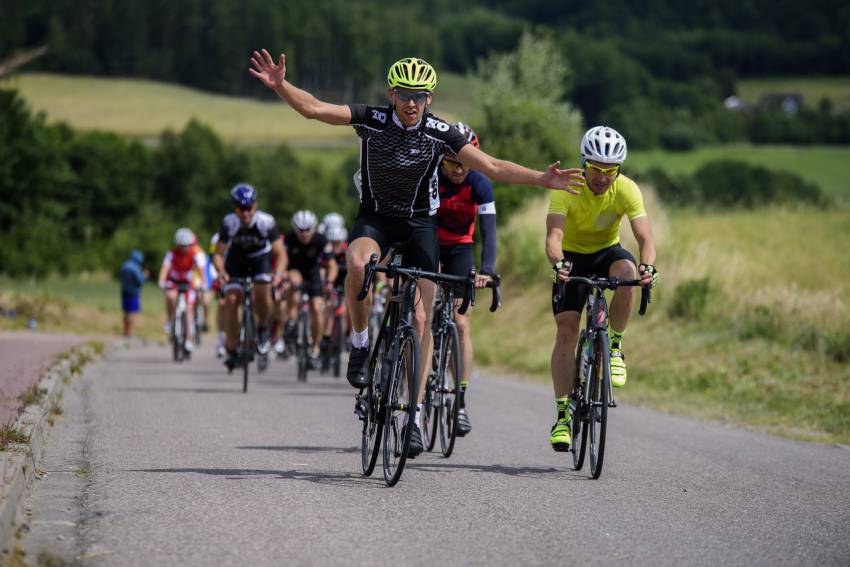 Zdjęcie do artykułu: Cyklo Strzepcz: Piotr Osiński zwycięża w Giga