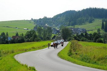 Wcześniej jednak na czele długo utrzymywała sie grupka uciekinierów
