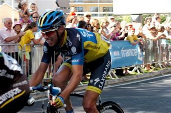 Nicki Sorensen (Saxo Bank - Tinkoff Bank) próbował samotnych ataków już na 10km przed metą, ale niestety sztuka ucieczki tym razem mu się nie powiodła. Duńczyk został jednak najbardziej aktywnym kolarzem etapu, a w klasyfikacji górskiej zajmuje 3. miejsce po aktywnej jeździe na premiach.