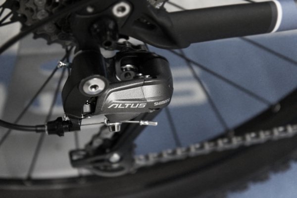 Shimano Altus RD-M370