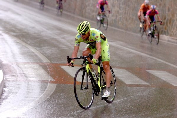 Danilo Di Luca (Vini Fantini-Selle Italia) na zjeździe