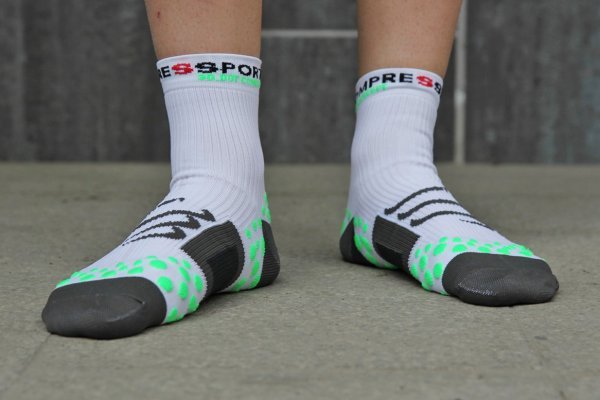 Compressport Proracing Socks to wygodne i sprawdzone skarpety