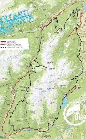Szlaki rowerowe biegną pętlą wzdłuż całego pasma Dolomitów Brenta