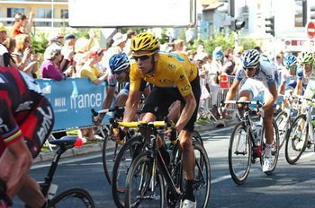Bradley Wiggins (Sky Procycling) przyjechał dzisiaj w czołówce peletonu, który do uciekinierów stracił blisko 12 minut. Kolarze wyraźnie oszczędzali siły przed pirenejskim etapem.