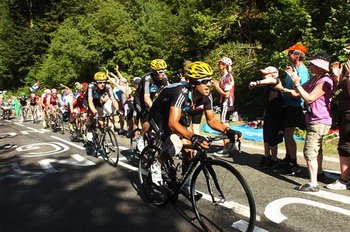 Richie Porte, Bradley Wiggins i Christopher Froome (Sky) to najmocniejsza trójka kolarzy z jednego zespołu, która utrzymała się na końcu 7. etapu.