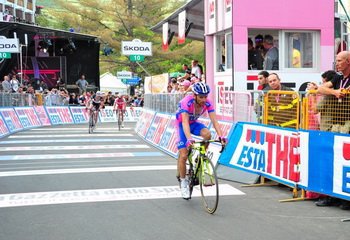 Michele Scarponi (Lampre ISD) nie wygrał etapu, ale dał rywalom sygnał, że jest w formie