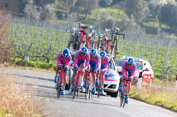 Michele Scarponi i Alessandro Petacchi prowadzą ekipę Lampre ISD