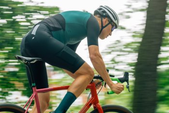 Zdjęcie do artykułu: Video Test: Assos Tactica - odzież cargo na gravela i nie tylko...