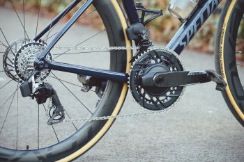 Zdjęcie do artykułu: Video: Test nowego napędu szosowego SRAM Force AXS E1