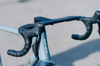 MMR Adrenaline 30 Carbon 105 Di2