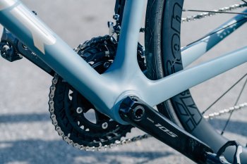 MMR Adrenaline 30 Carbon 105 Di2