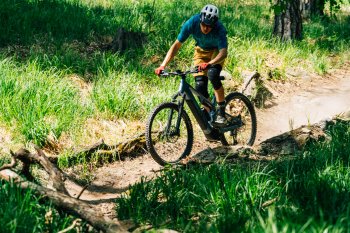 Canyon Neuron:ON AL 7