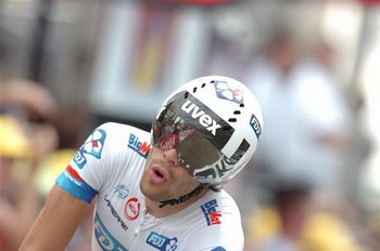 Thibaut Pinot (FDJ-Big Mat) utrzymał swoje miejsce w pierwszej dziesiątce wyścigu i zamyka czołówkę Wielkiej Pętli.