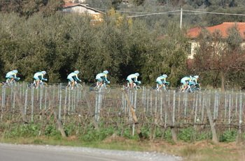 Kolarze Astany zaskoczyli piątym miejscem na pierwszym etapie 47. Tirreno-Adriatico