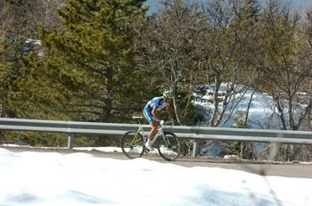 Vincenzo Nibali (Liquigas-Cannondale) w samotnej akcji