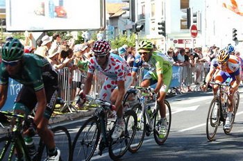 Dla Fredrika Kessiakoffa (Astana Pro Team) 16. odcinek wyścigu będzie ciężką przeprawą. Drugi w klasyfikacji górskiej Pierre Rolland (Team Europcar) traci do Szweda tylko 14 punktów.